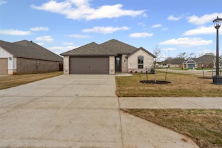 733 Jameson, Springtown, TX 76082