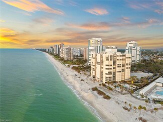 4051 Gulf Shore Blvd N Unit 902, Naples, FL 34103