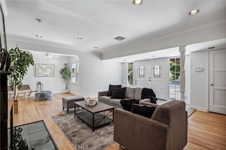 6515 Amigo Ave, Reseda, CA 91335