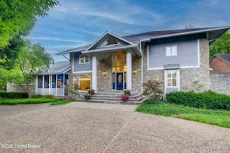 603 Woodlake Dr, Louisville, KY 40245