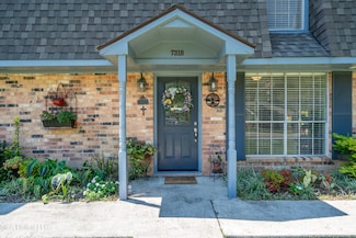 7318 Ahi Dr, Diamondhead, MS 39525