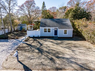 5 Samoset Rd, South Yarmouth, MA 02664