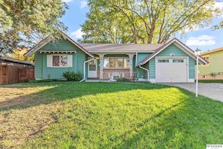 4659 Spring St, Omaha, NE 68106