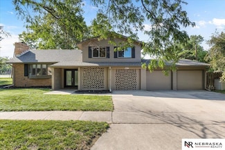 8234 Ralston Ave, Omaha, NE 68127
