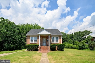 5400 54th Ave, Riverdale, MD 20737