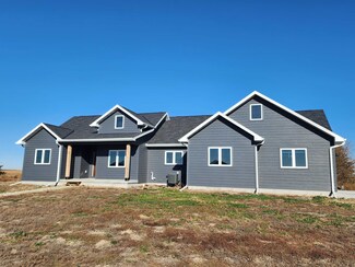 349 S Rd, Wilcox, NE 68982