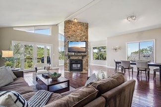 156 Springdale Way, Emerald Hills, CA 94062