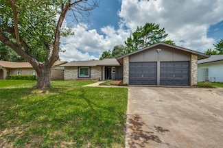 1814 Guinevere St, Arlington, TX 76014
