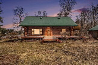 382 Tourist Dr, Barryton, MI 49305