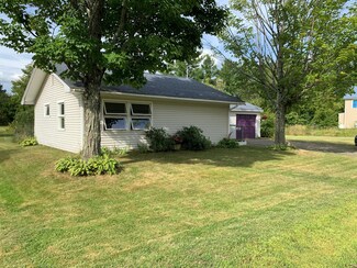 149 West St, Pittsfield, ME 04967