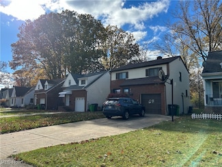 1094 Plainfield Rd, Cleveland, OH 44121