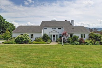 123 State Rd, Richmond, MA 01254