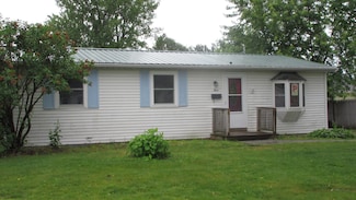 3 Finn Ave, Saint Albans, VT 05478