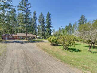 29073 S Royal Oaks Dr, Mulino, OR 97042