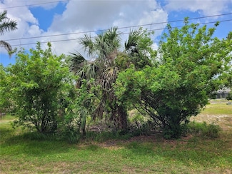 9484 Applin Cir, Port Charlotte, FL 33981