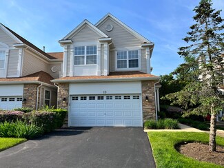 19 Kelsey Ct, Algonquin, IL 60102