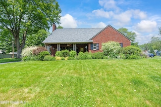 2155 Rankin Rd, Schenectady, NY 12309