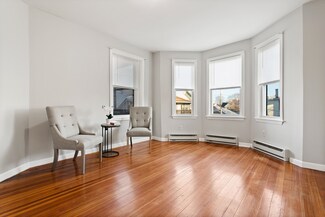 20 Huss Ct Unit 203, Lynn, MA 01905