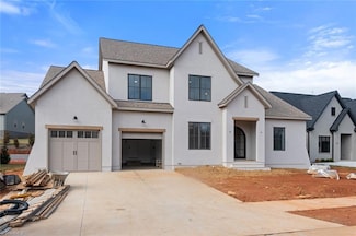 1199 Maple Chase Ln, Winston-Salem, NC 27106