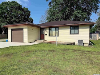 728 S Harrison Ave, Mason City, IA 50401