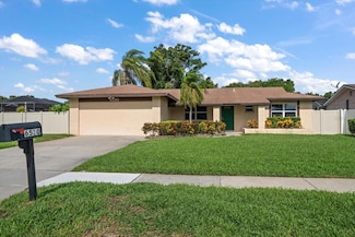 6530 68th St N, Pinellas Park, FL 33781