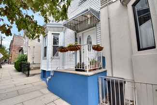 420 8th St, Union City, NJ 07087