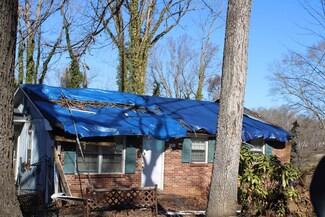 206 Converse Cir, Spartanburg, SC 29302