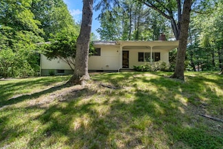 4 Birch Ridge Rd, Acton, MA 01720