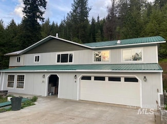 202 Pine Hollow Ln, Kooskia, ID 83539
