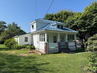 201 Mt Hope Rd, South Fork, PA 15956