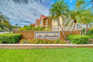 18326 NW 68th Ave Unit H, Hialeah, FL 33015