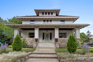 1927 Plainfield Ave NE, Grand Rapids, MI 49505