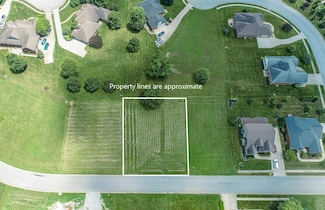 530 Houston Oaks Dr, Paris, KY 40361