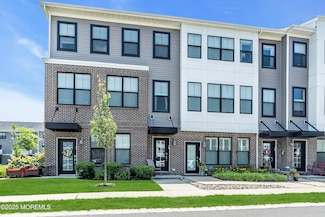 58 Midway Rd S, Eatontown, NJ 07724