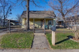 1617 Bessie St, Fort Worth, TX 76104