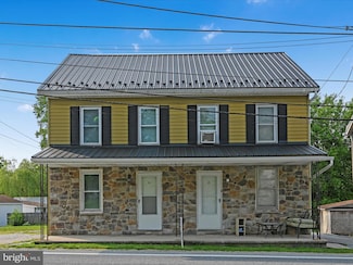 43 W George St, New Salem Borough, PA 17371