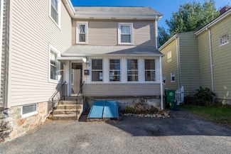 14 Cottage Place Unit 14, West Newton, MA 02465