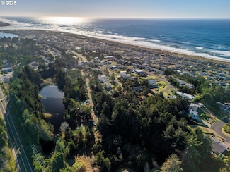 2506 NW Mokmak Lake Dr, Waldport, OR 97394
