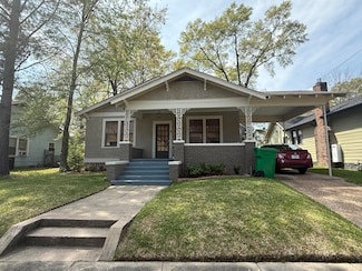 414 8th St S, Columbus, MS 39701