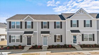 32 Tidworth Dr, Greer, SC 29651