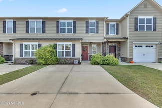 304 Glenellen Loop Rd, Midway Park, NC 28544