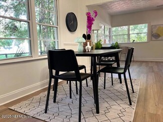 5256 Alpha Ave, Jacksonville, FL 32205