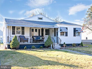 45 Roosevelt Ave, Mount Ephraim, NJ 08059