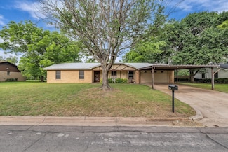 1313 Crow Dr, Waco, TX 76705