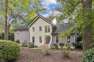 812 Coverdale Ln, Virginia Beach, VA 23452