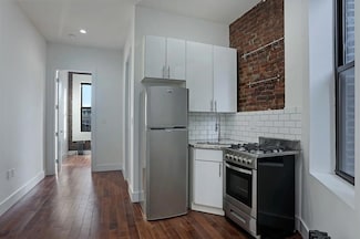 83 Henry St Unit 12, New York, NY 10002