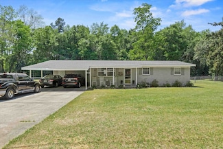 812 Sikes St, Quincy, FL 32351