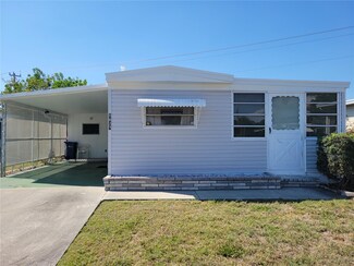 1877 Palm Springs St, Sarasota, FL 34234