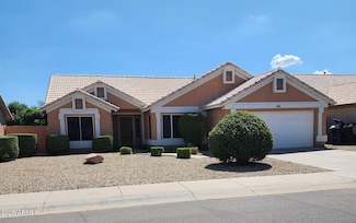 1671 E San Tan St, Chandler, AZ 85225