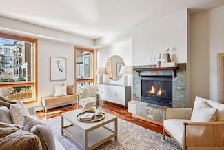 4201 Sunset Dr Unit N220, Spring Park, MN 55384